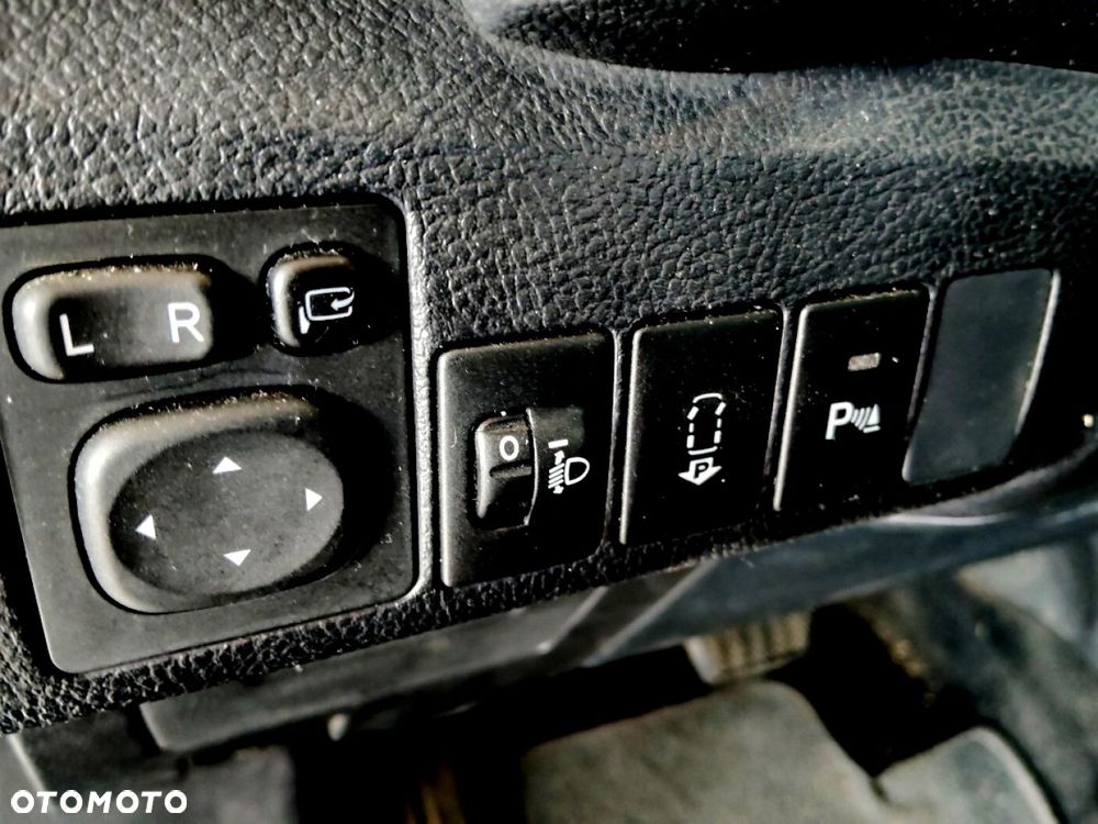 Toyota Auris - 16