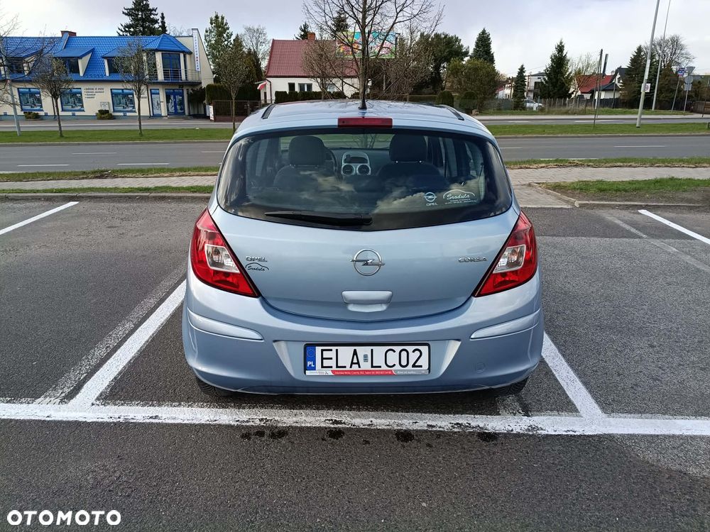 Opel Corsa 1.2 16V Enjoy - 4