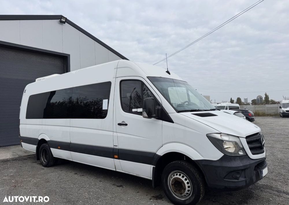 Mercedes-Benz Sprinter - 1
