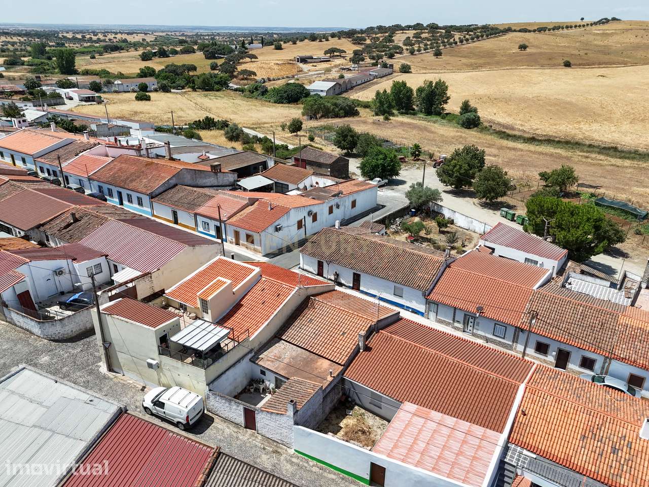 Moradia T3 com Logradouro em Beja para Investimento - Grande imagem: 2/23