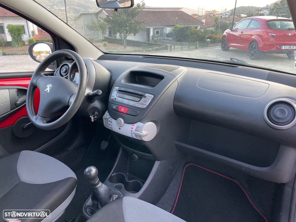 Peugeot 107 1.0 Trendy - 10