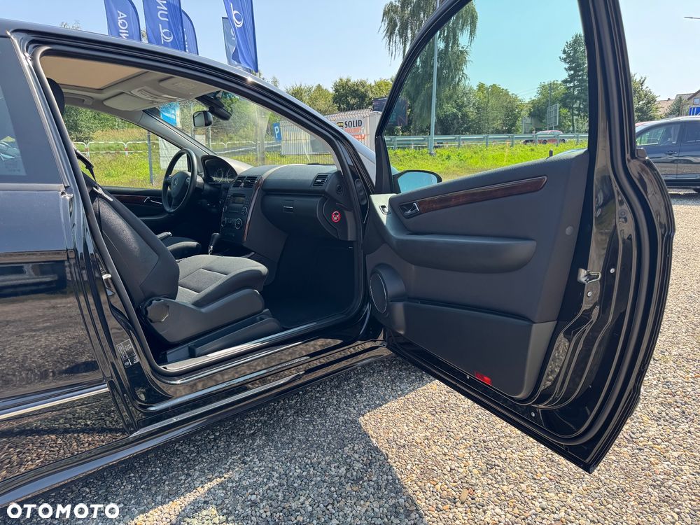 Mercedes-Benz Klasa A 180 Autotronic Elegance - 20