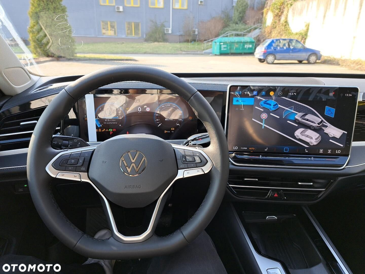 Volkswagen Passat 2.0 TDI SCR 4Mot Elegance DSG - 13