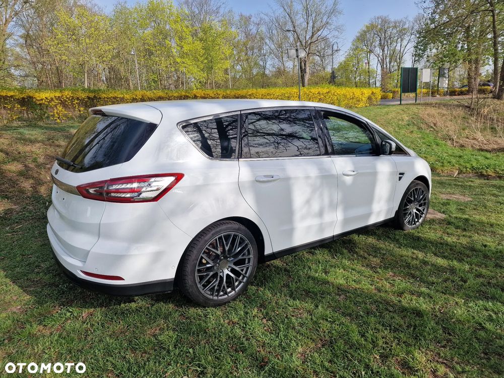 Ford S-Max 2.0 TDCi Titanium - 4