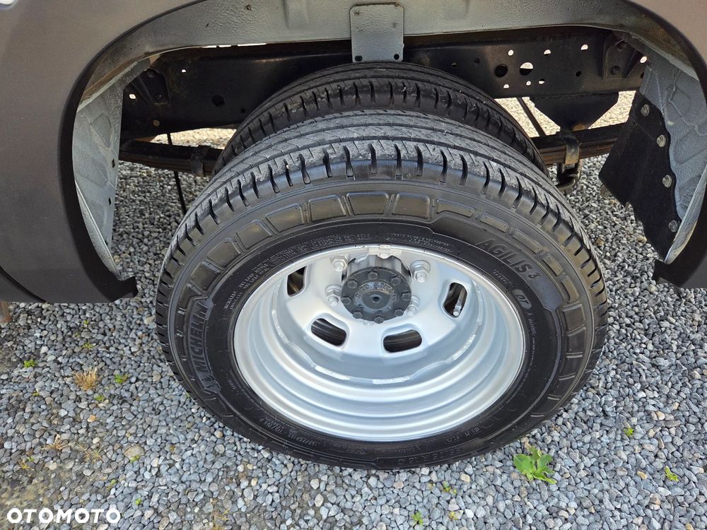 Iveco Daily - 24