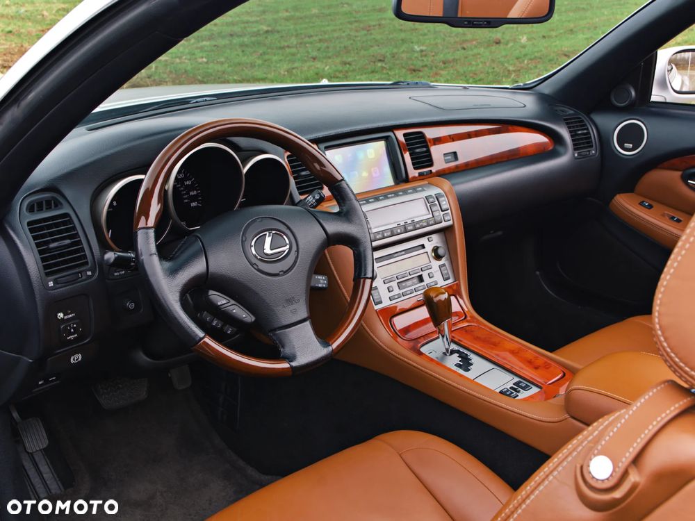 Lexus SC Prestige - 2