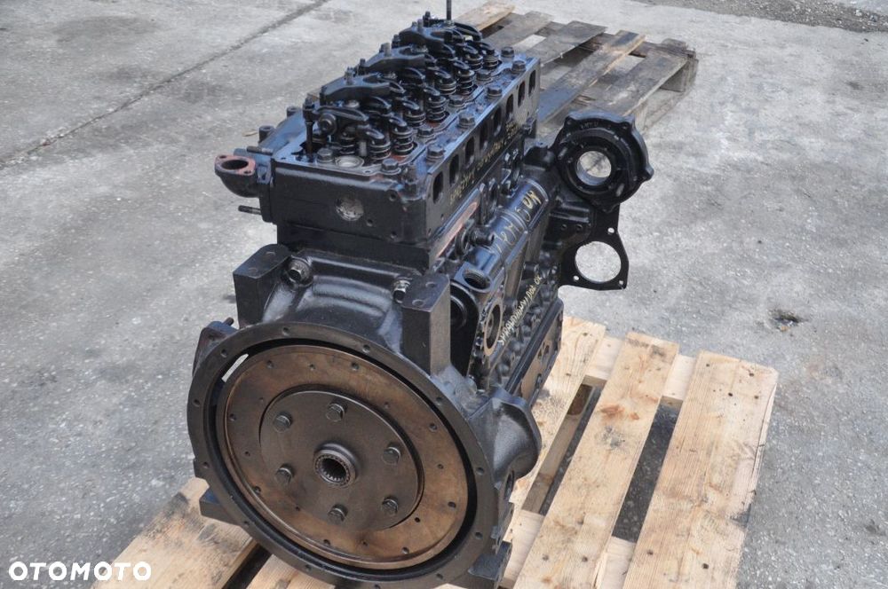 SILNIK KUBOTA  MERLO NR 3.769L V3800-T-2EQ4997 - 3