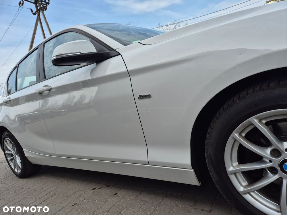 BMW Seria 1 118i Advantage - 22