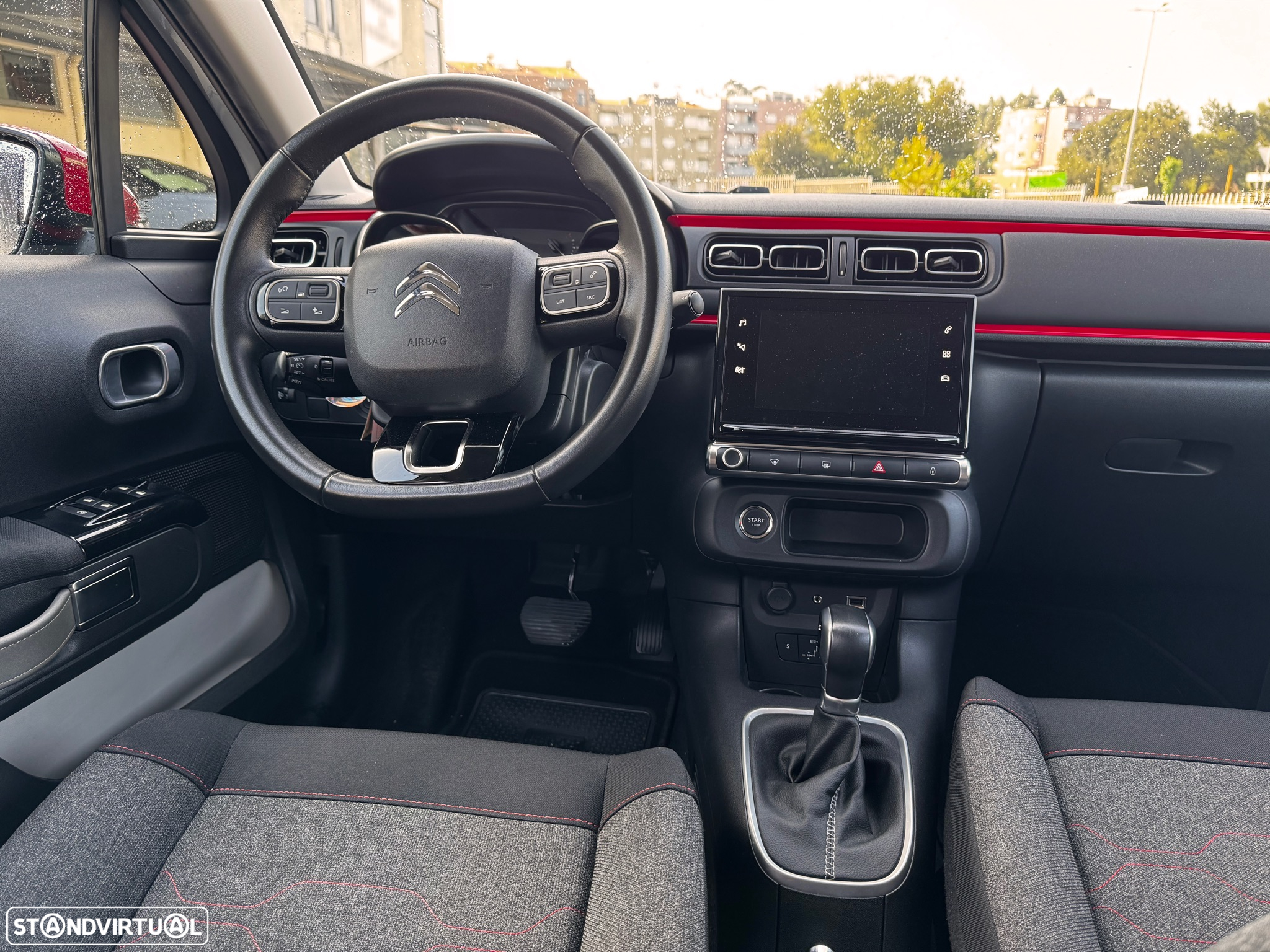 Citroën C3 1.2 PureTech Shine EAT6 - 5