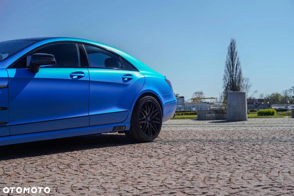 Mercedes-Benz CLS 350 CDI 4-Matic BlueEff - 7