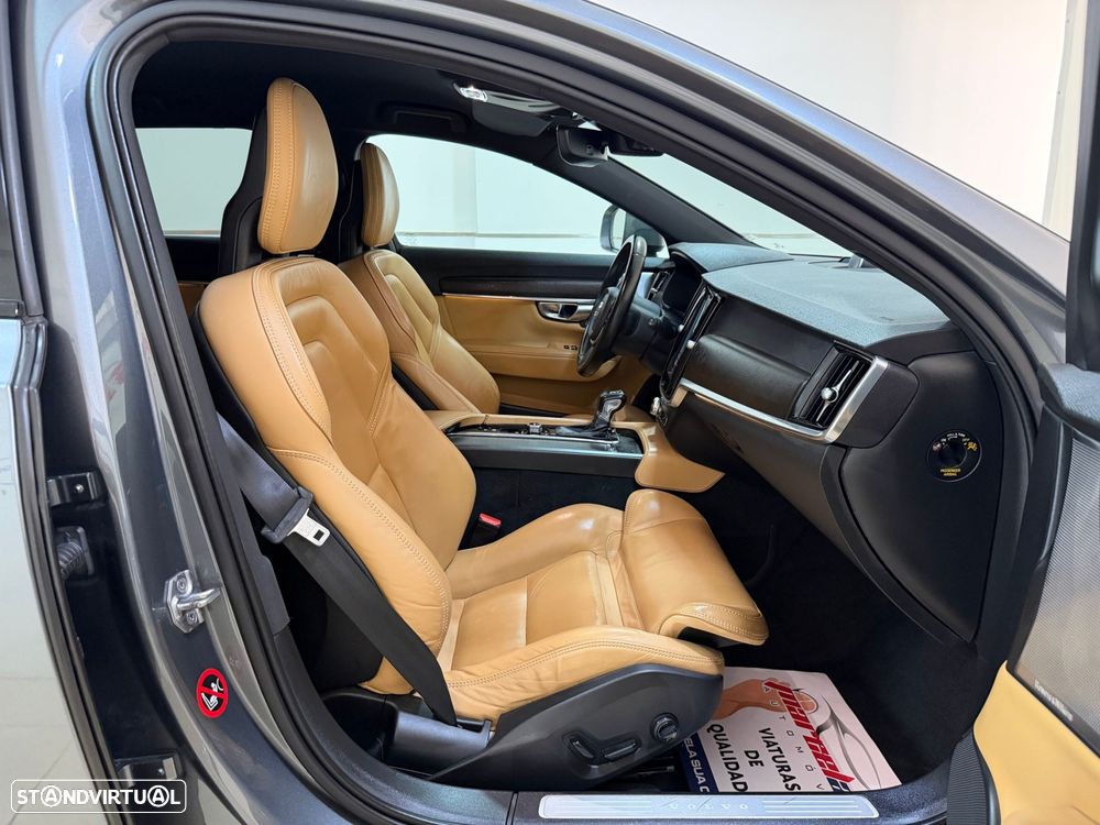 Volvo V90 Cross Country 2.0 D4 Pro AWD Geartronic - 58