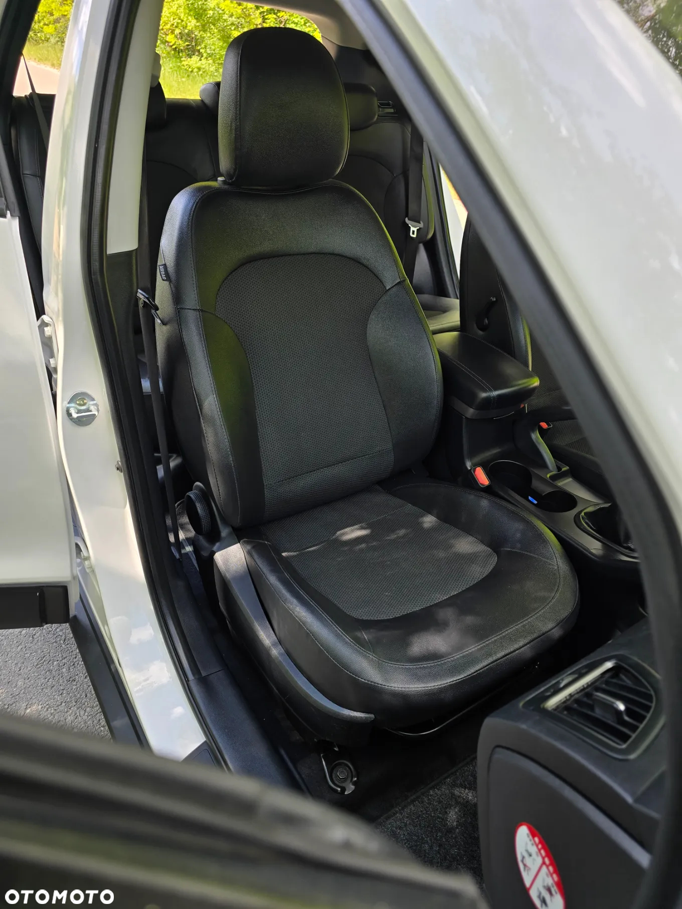Hyundai ix35 1.7 CRDi Premium 2WD - 21