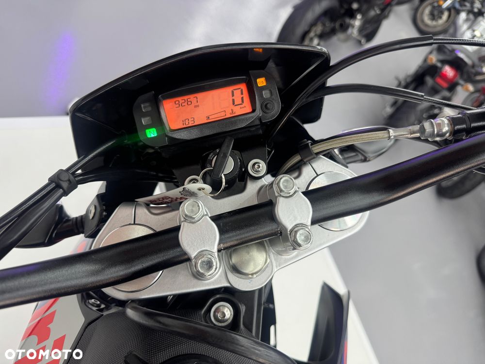 Aprilia SX - 33