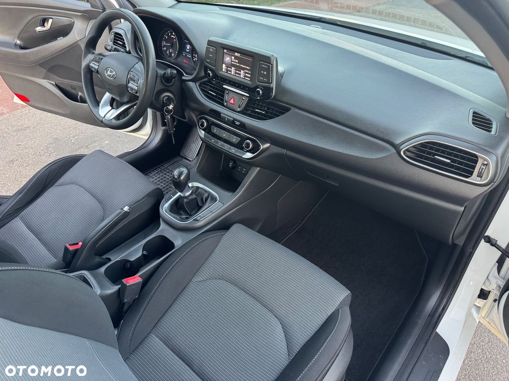 Hyundai i30 1.4 Fifa World Cup Edition - 20