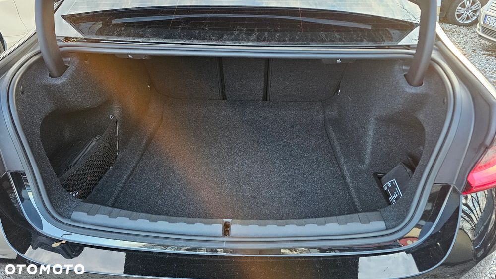 BMW Seria 3 330d xDrive Advantage sport - 19