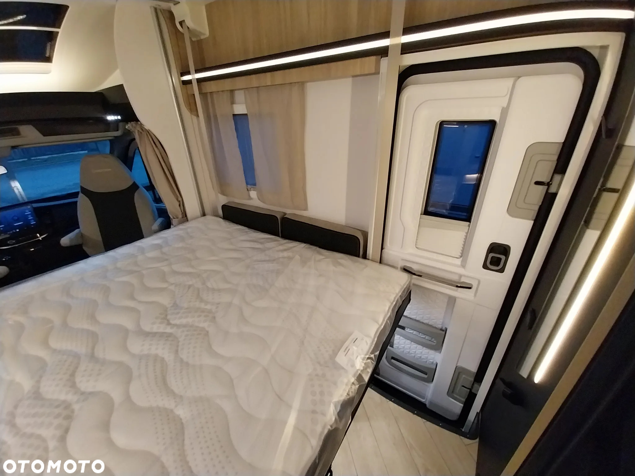 Ford KAMPER CHAUSSON 720 ETAPE LINE 165KM AUTOMAT NOWY! - 28