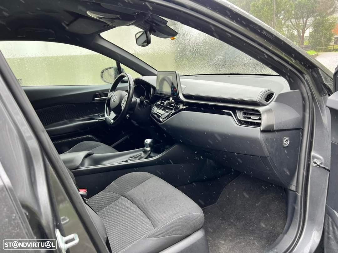 Toyota C-HR 1.8 Hybrid Comfort - 23