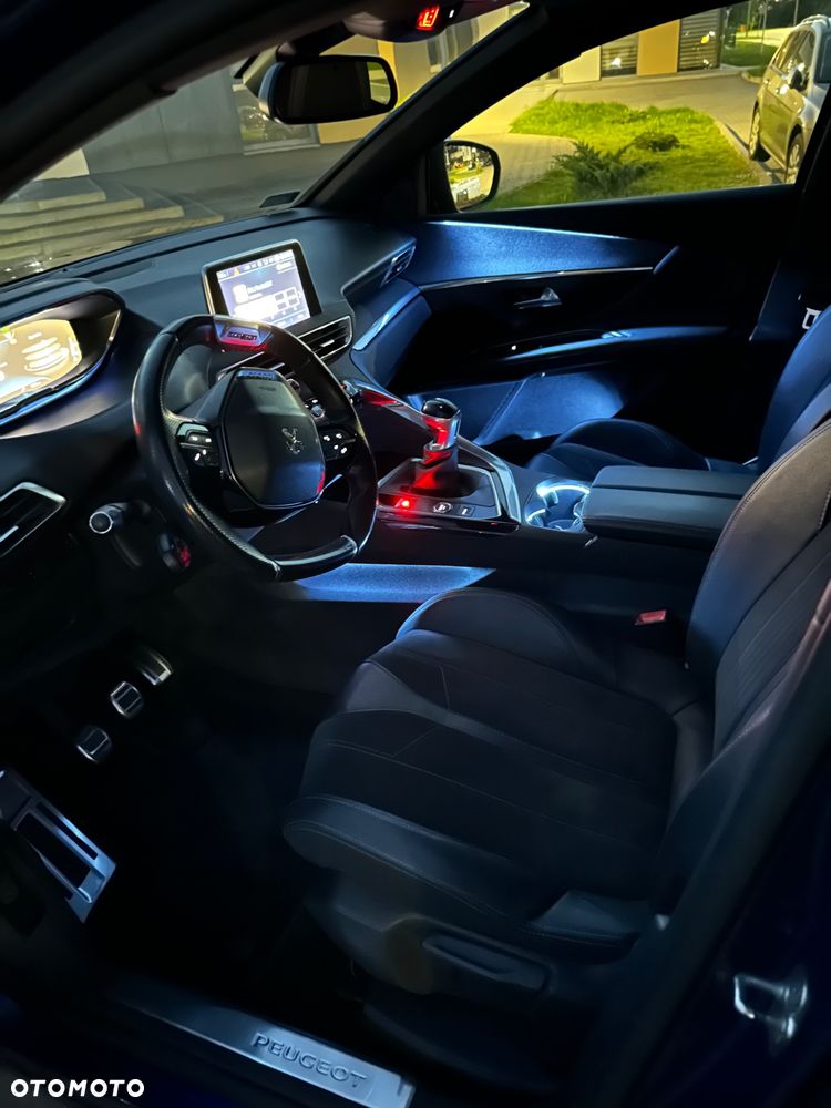 Peugeot 3008 1.2 PureTech Style - 24