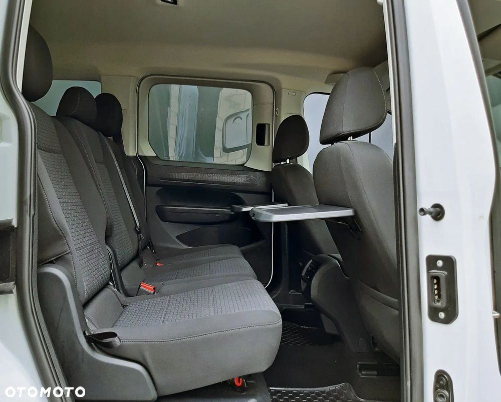 Ford Tourneo Connect 2.0 EcoBlue Titanium - 30
