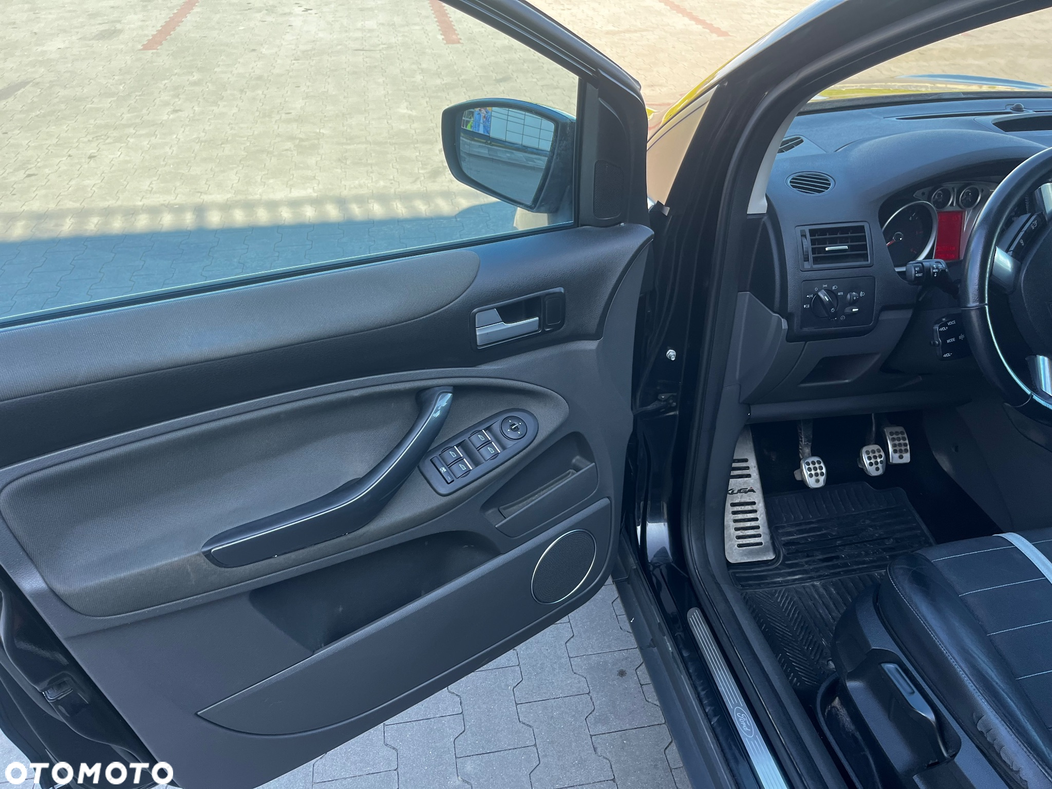 Ford Kuga 2.0 TDCi 4x4 Titanium - 14