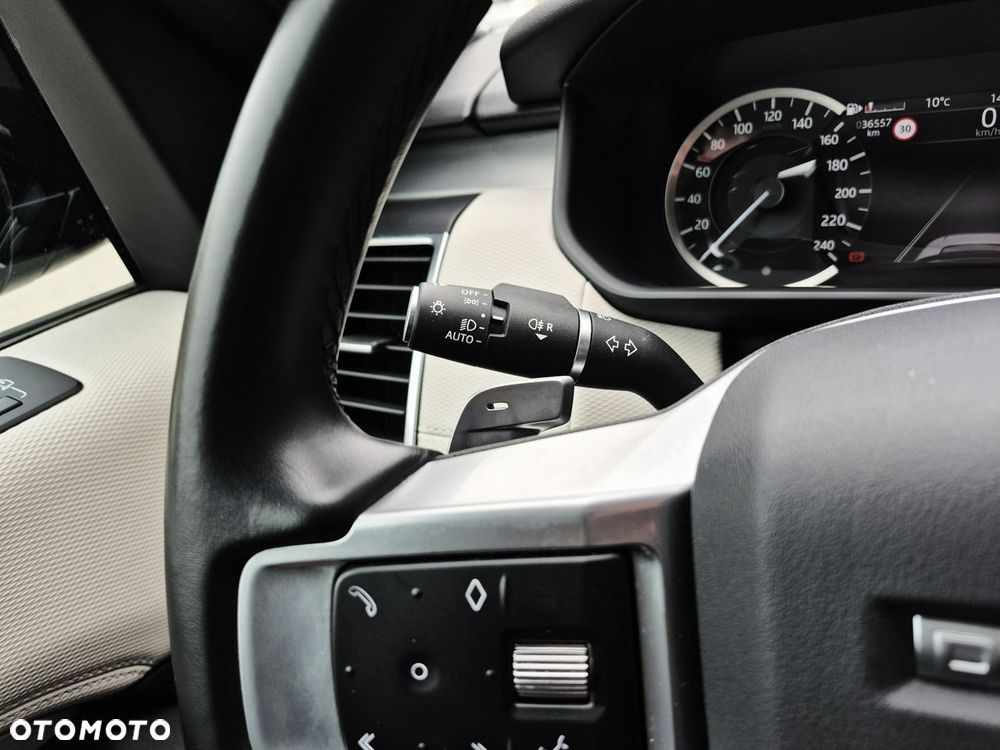 Land Rover Discovery 3.0 D250 mHEV R-Dynamic S - 33