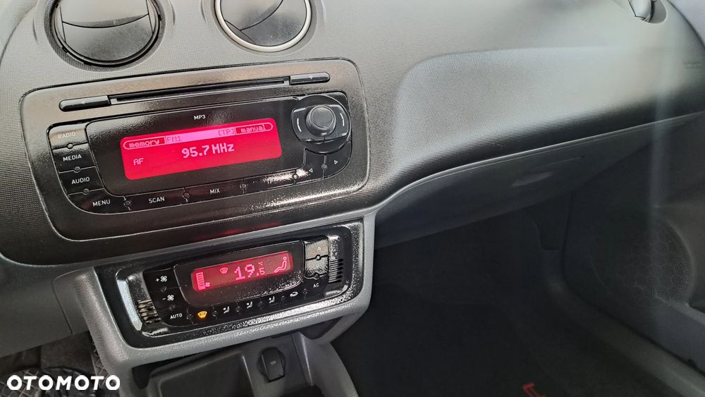Seat Ibiza 1.2 Entry - 16