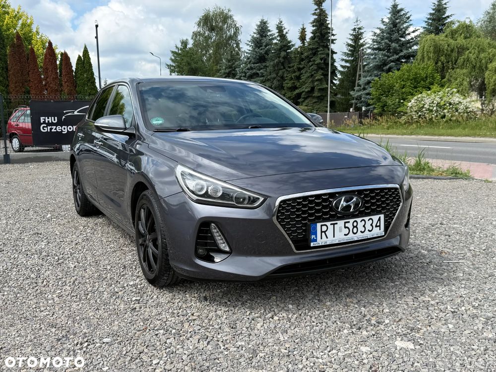 Hyundai i30 1.4 T-GDI Premiere Style - 12