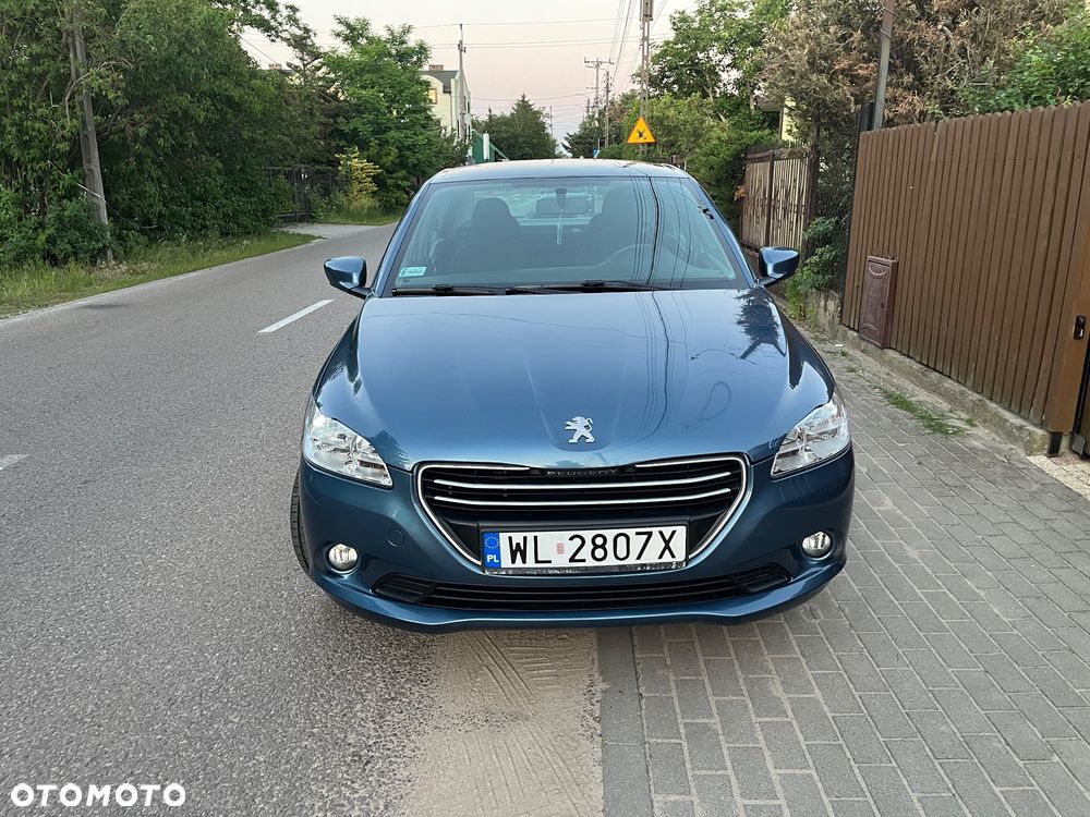 Peugeot 301 1.2 VTi/Pure Tech Active - 2