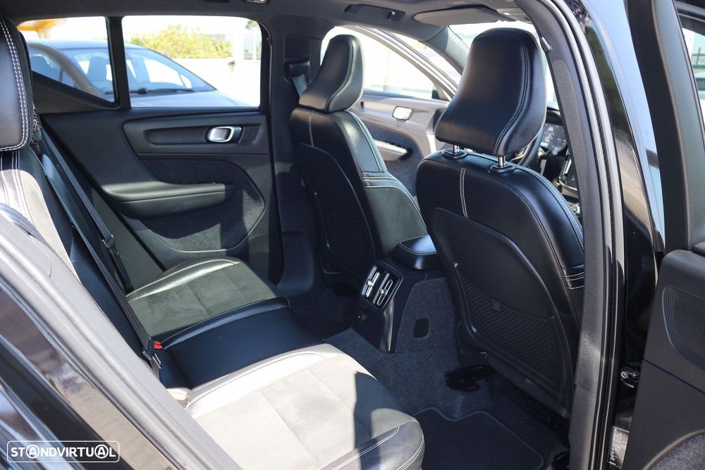 Volvo XC 40 1.5 T5 PHEV R-Design - 43