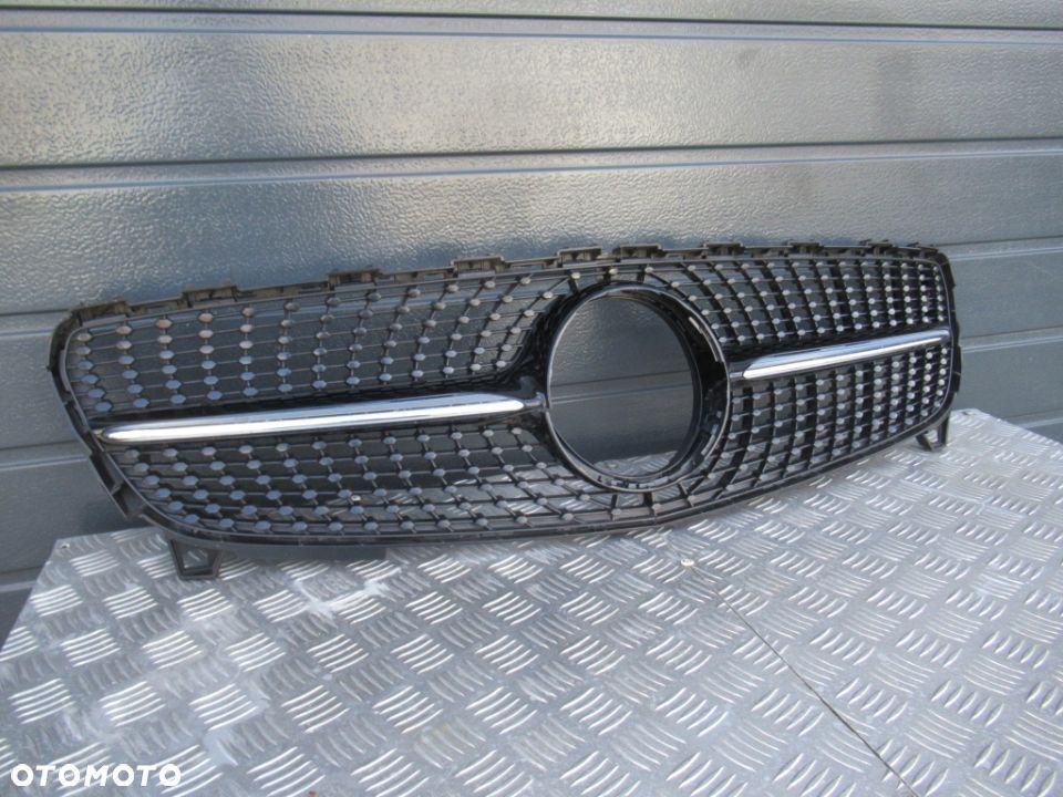 GRILL GRIL ATRAPA MERCEDES A-KLASA W176 AMG LIFT 2015- - 3