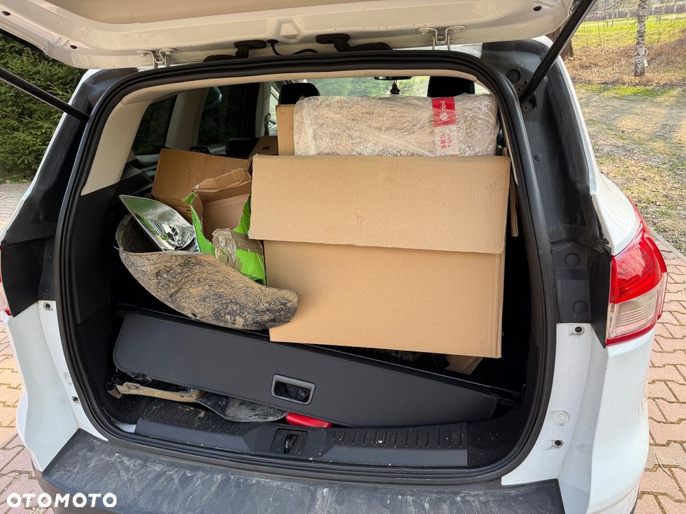 Ford Kuga 2.0 TDCi 4x4 Titanium - 10
