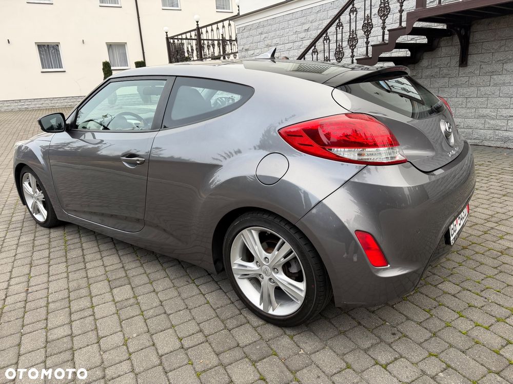 Hyundai Veloster 1.6 DCT Style - 12