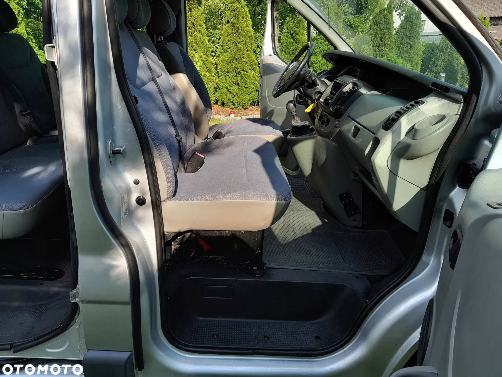 Renault Trafic 2.0 16V Passenger Privilège - 21