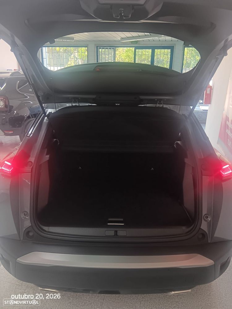Peugeot 2008 1.2 Hybrid Allure e-DCS6 - 5