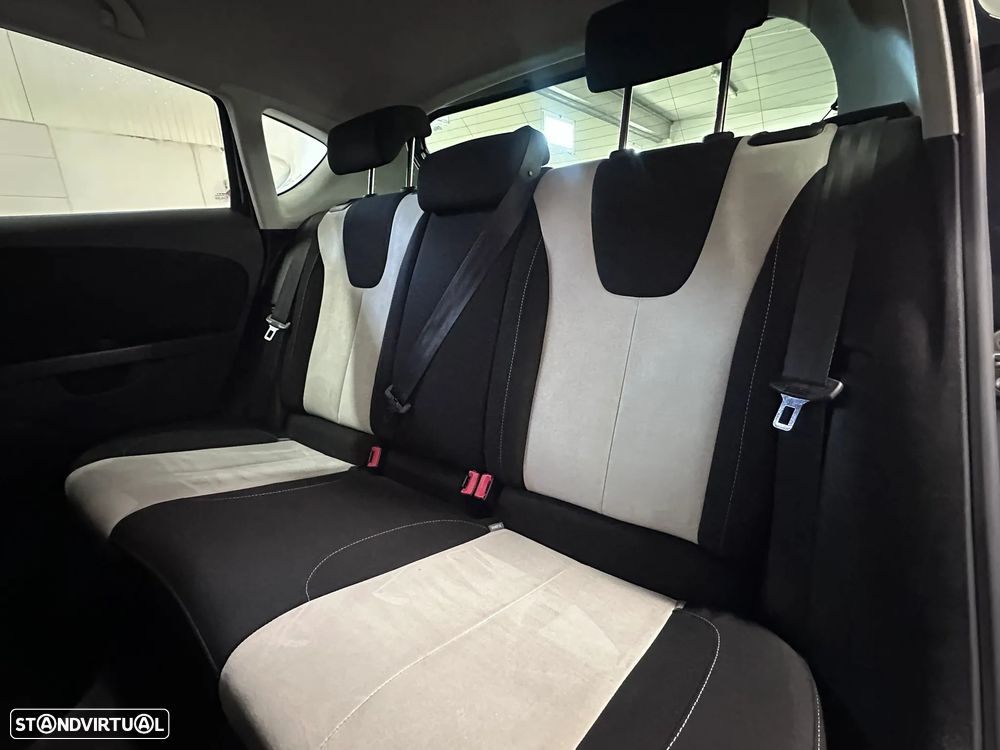 SEAT Leon 2.0 TDI FR DPF - 16