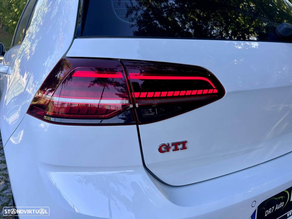 VW Golf 2.0 TSi GTi DSG Performance - 26