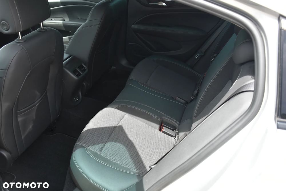 Opel Insignia 2.0 Business Innovation - 14