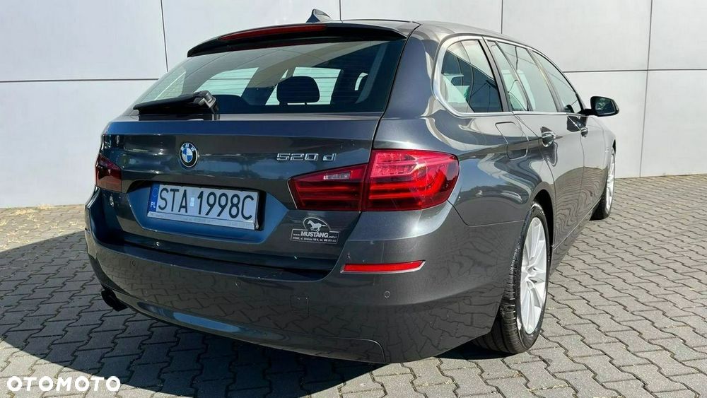 BMW Seria 5 520d - 8