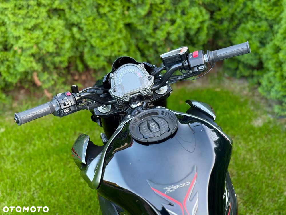 Kawasaki Z 900 - 16