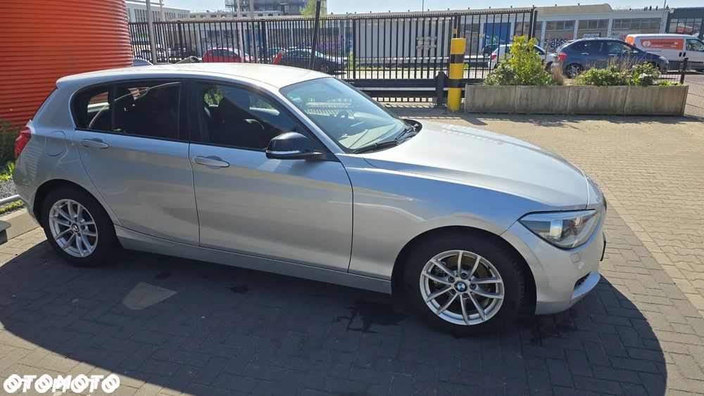 BMW Seria 1 118d - 4