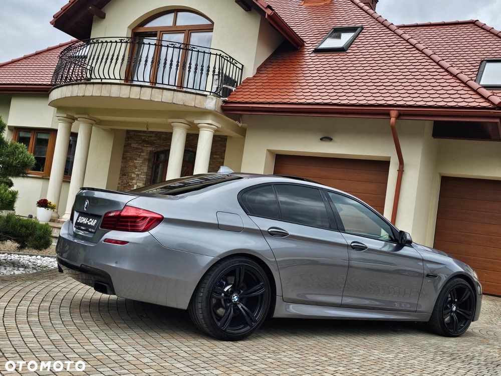 BMW Seria 5 M550d xDrive Sport-Aut - 21