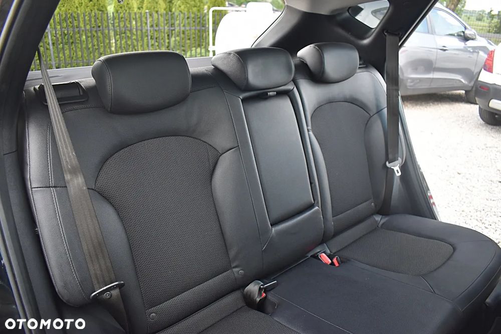 Hyundai ix35 1.7 CRDi Premium 2WD - 19