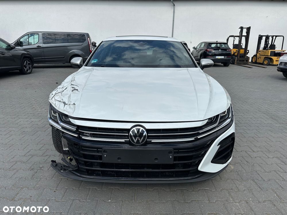 Volkswagen Arteon 2.0 TSI 4Motion R DSG - 2