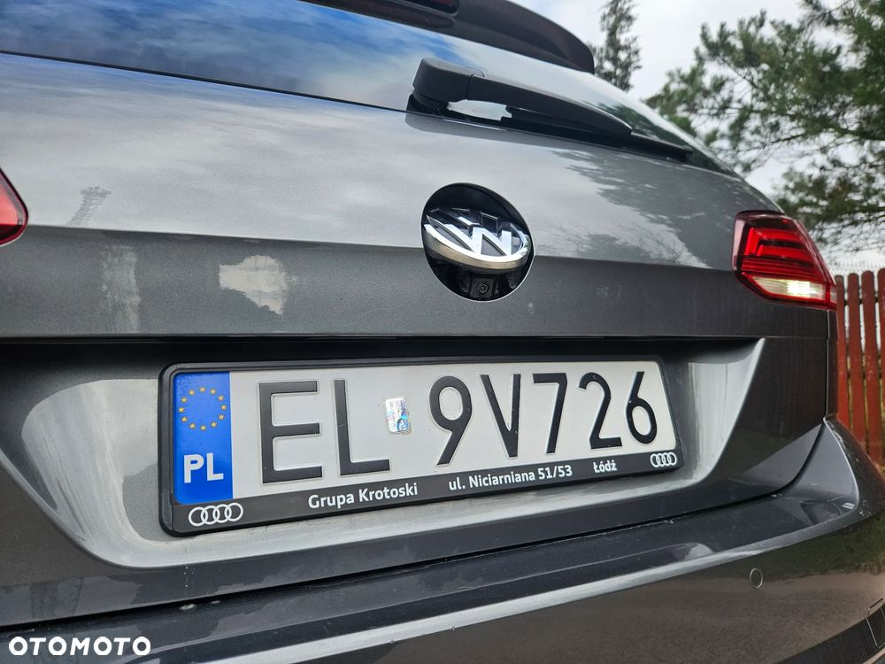 Volkswagen Golf 1.5 TSI BMT Evo IQ Drive DSG - 5
