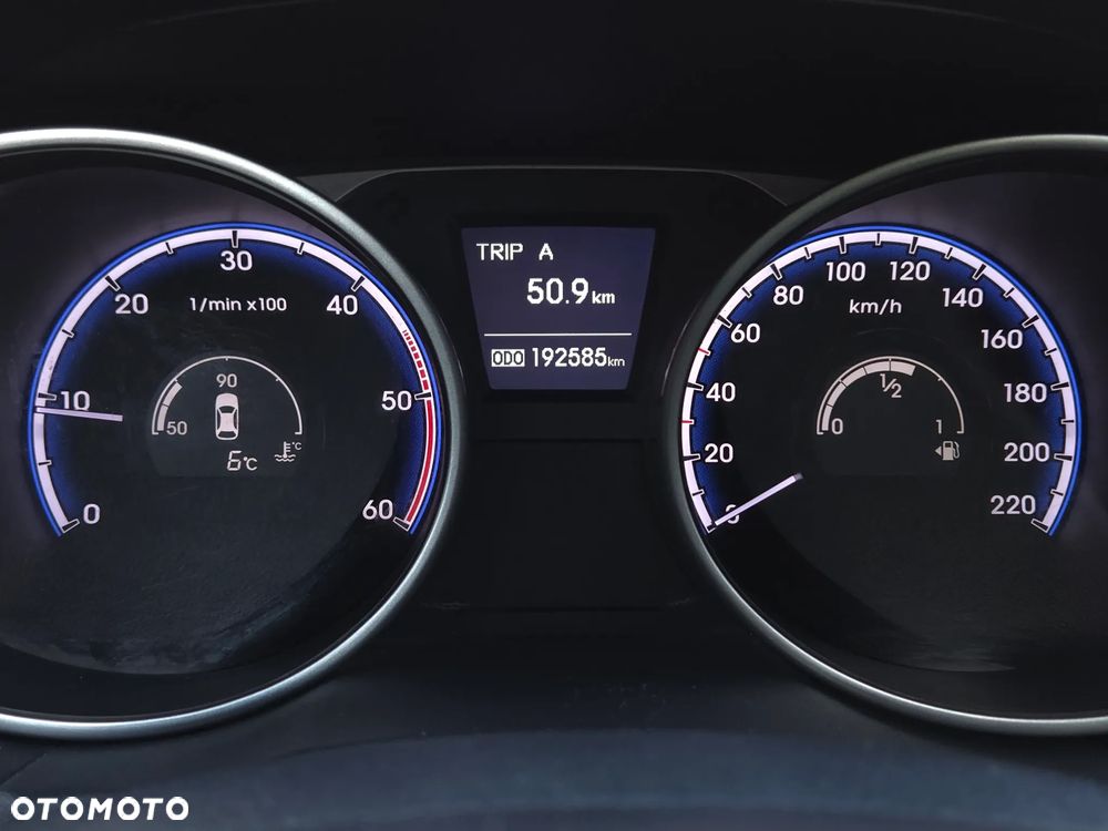 Hyundai ix35 2.0 CRDi 4WD Premium - 25