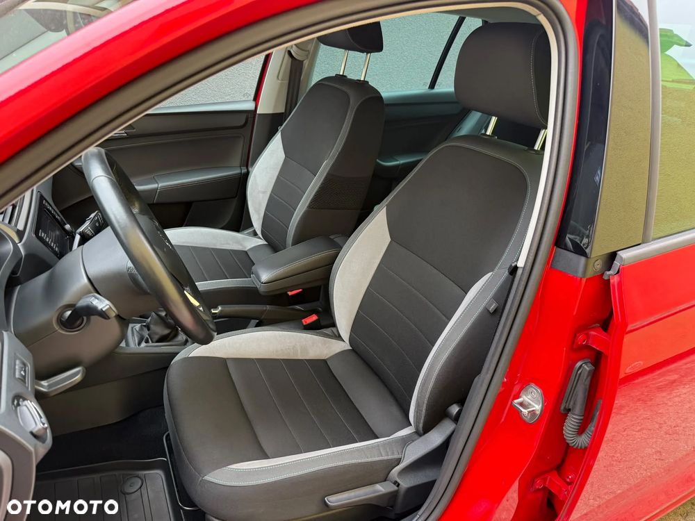 Skoda RAPID - 8