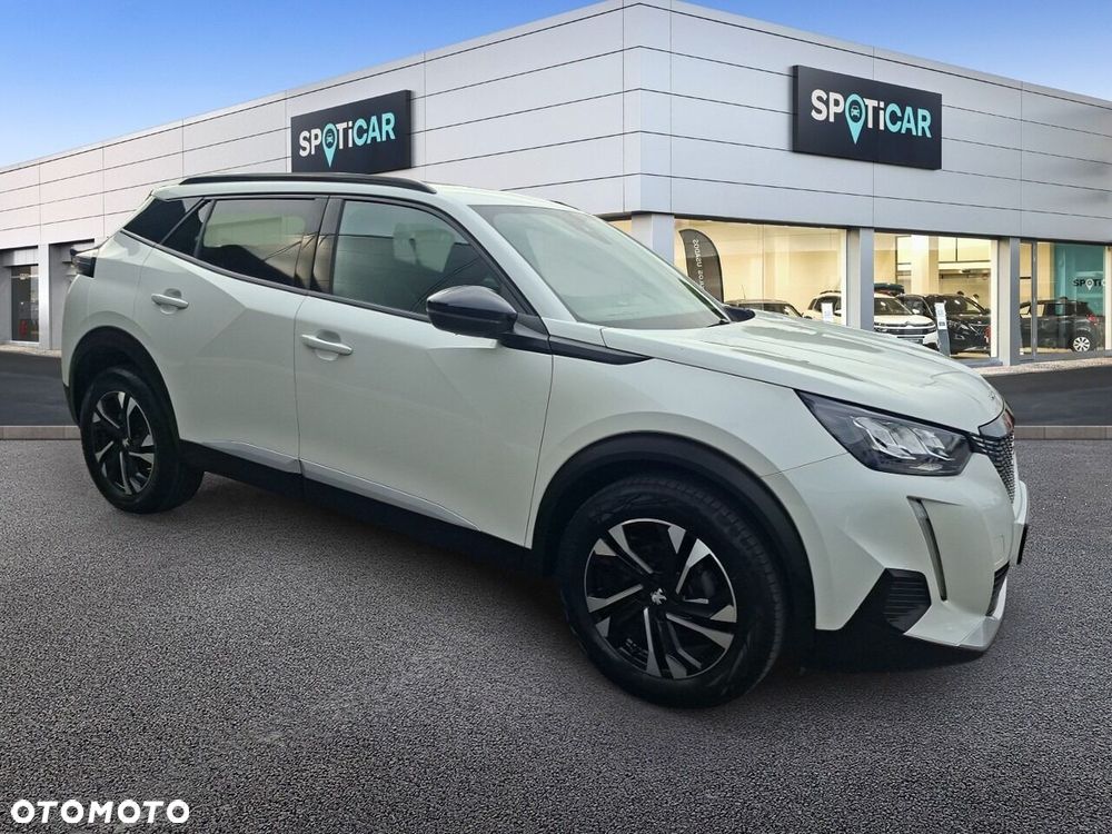 Peugeot 2008 1.2 PureTech Allure S&S EAT8 - 4