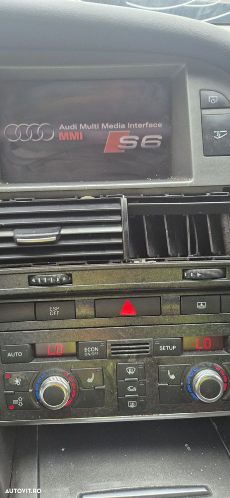 Displei navigatie audi a6 c6 - 1