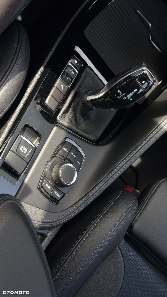 BMW X1 sDrive18i M Sport - 18