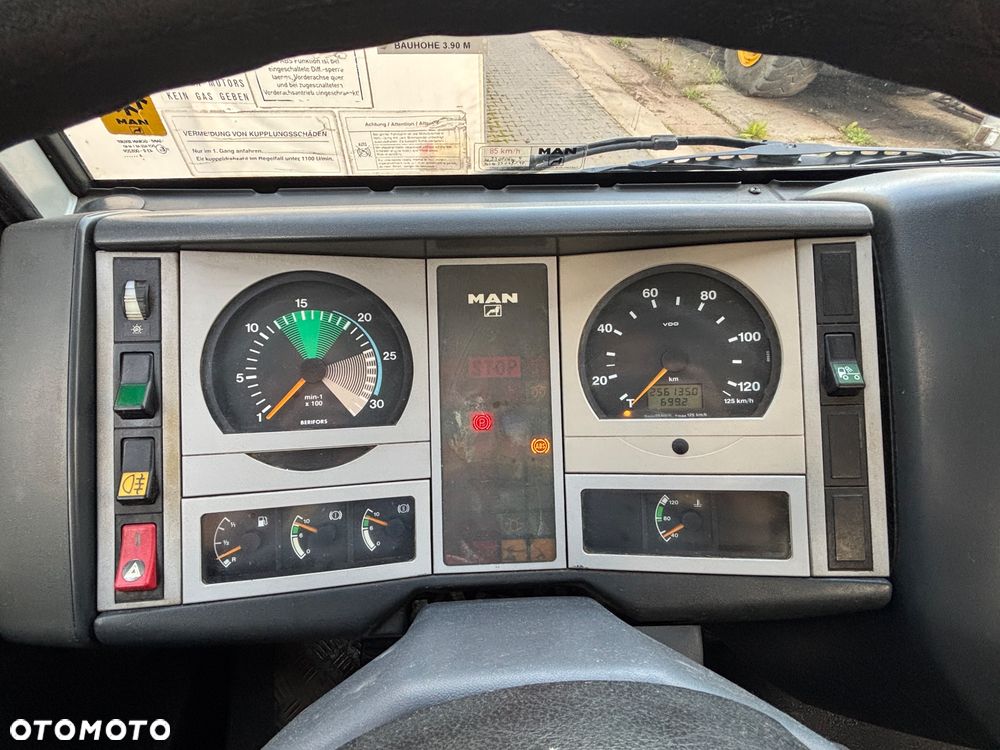 MAN 4x4 dźwig z kabiną do drewna energetyki wiertnica SPROWADZONY - 9
